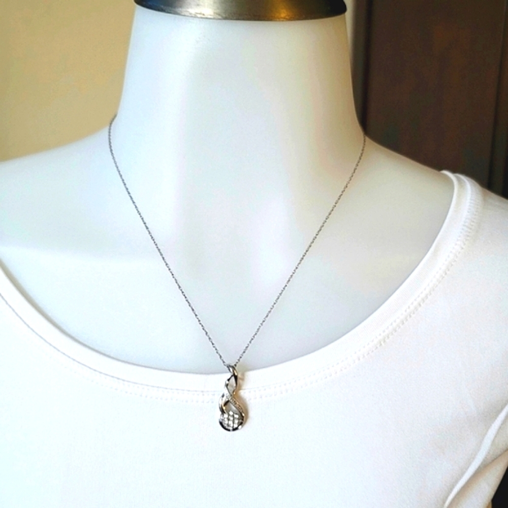 Zales Silver Pendant Necklace